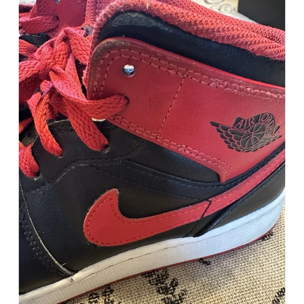 Nike Air Jordan 1 Mid Youth Size 5.5Y Black Red Sneakers